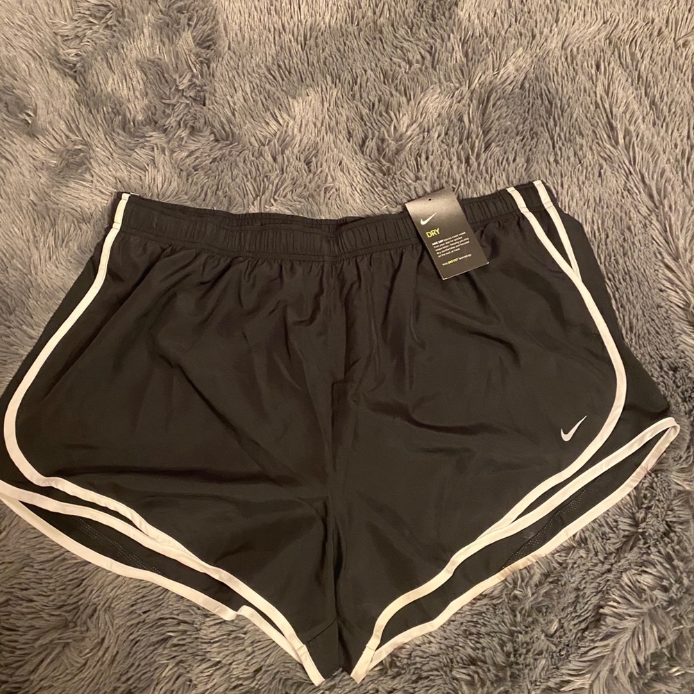 Nike Shorts new with tags!!! 2X